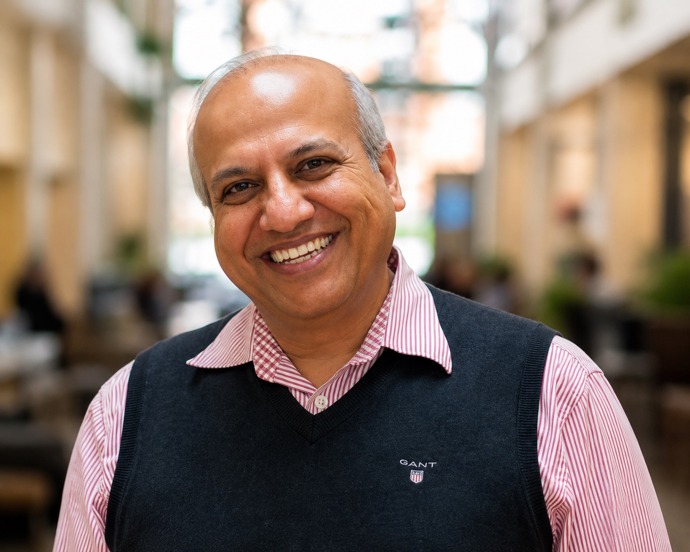 Mr Arpit Patel, Consultant Trauma and Orthopaedic Surgeon.